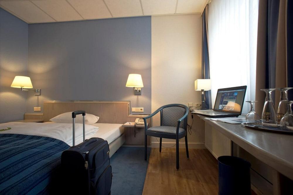 Hotel Novalis By Aurum 4*