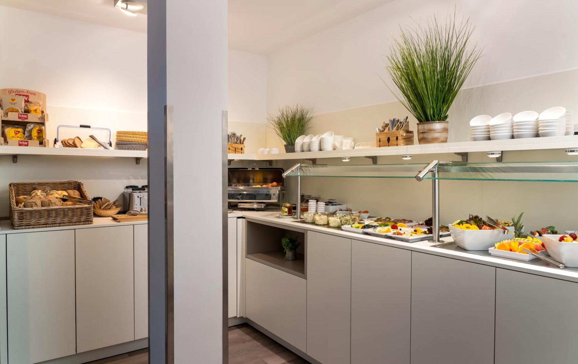 Novalis By Aurum 4* Dresden